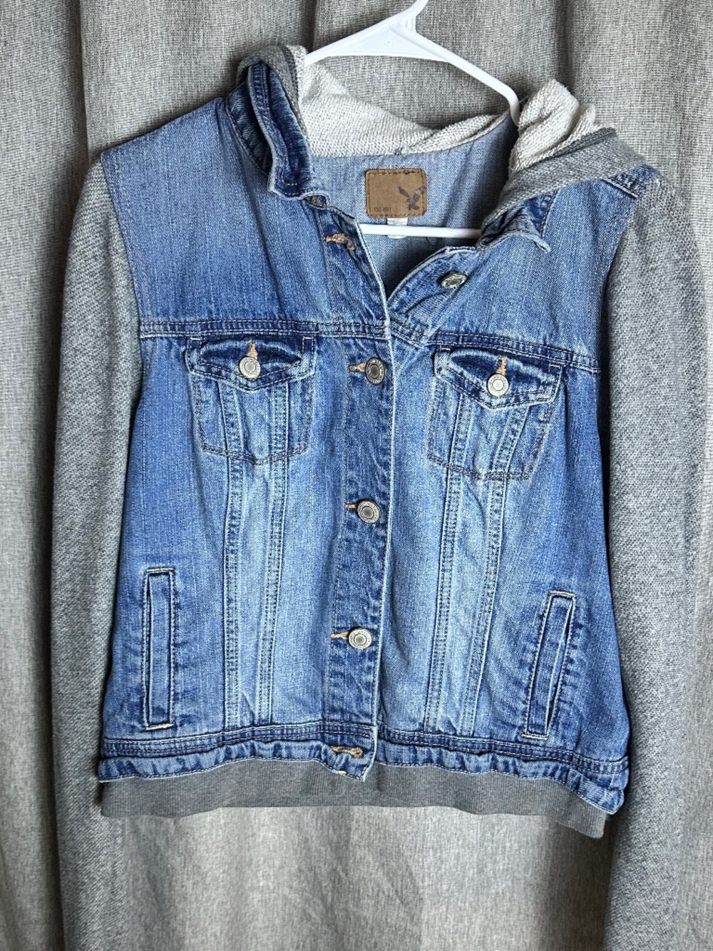 American Eagle Mixed Media Denim Jacket Gray Hoodie Sleeves - Blue - Size XL